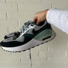 Load image into Gallery viewer, Nike Max Mens Athletic Shoes Mens 9.5
