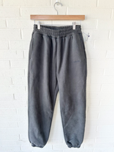 Load image into Gallery viewer, Pants Size Extra Small
