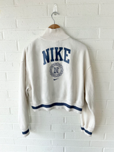 Load image into Gallery viewer, Nike Sweatshirt Size Small
