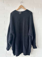 Load image into Gallery viewer, Free People Sweater Size Medium
