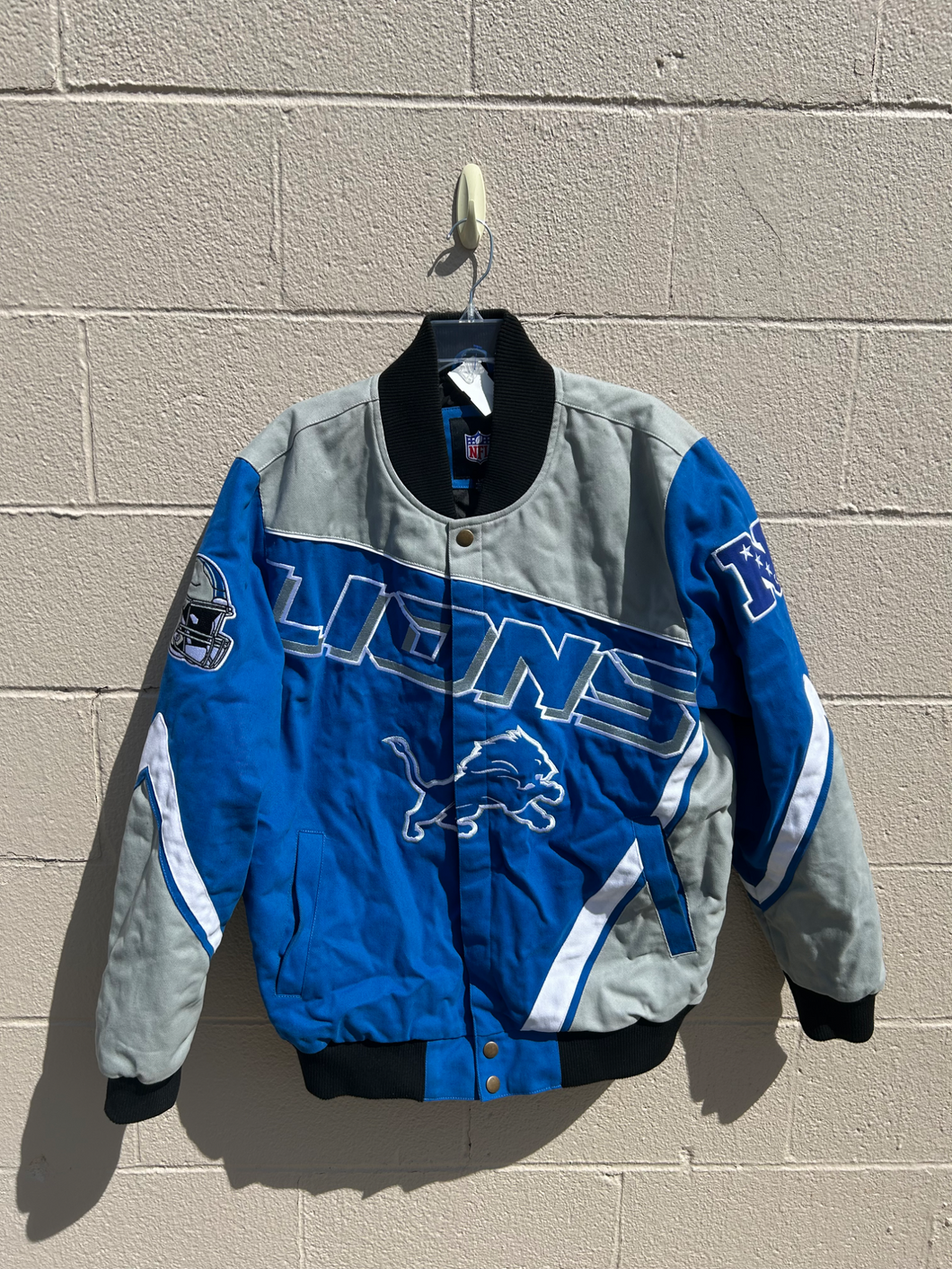 NFL Heavy Outerwear Size Large