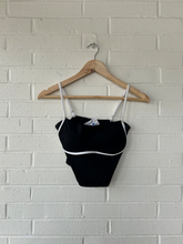 Load image into Gallery viewer, Gilley Hicks Athletic Top Size Small
