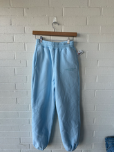 Load image into Gallery viewer, Pants Size Small
