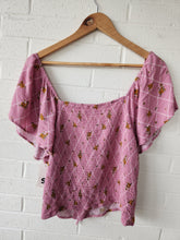 Load image into Gallery viewer, So Short Sleeve Top Size Extra Large
