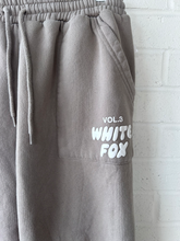 Load image into Gallery viewer, White Fox Pants Size Medium

