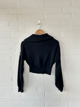 Load image into Gallery viewer, Alo Long Sleeve Top Size Small
