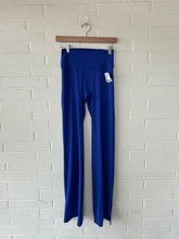 Load image into Gallery viewer, Athletic Pants Size Large
