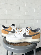 Load image into Gallery viewer, Nike Mens Athletic Shoes Mens 11
