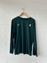Load image into Gallery viewer, Nike Dri Fit Athletic Top Size Extra Large

