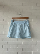 Load image into Gallery viewer, Lulu Lemon Athletic Shorts Size Small
