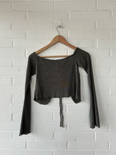 Load image into Gallery viewer, Edikted Long Sleeve Top Size Small
