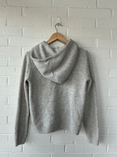 Load image into Gallery viewer, Brandy Melville Sweatshirt Size Small
