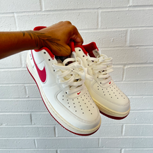 Load image into Gallery viewer, Nike Casual Shoes Mens 8

