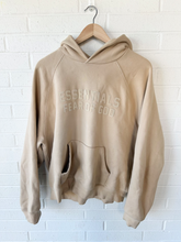 Load image into Gallery viewer, Fear Of God Essentials Sweatshirt Size Small
