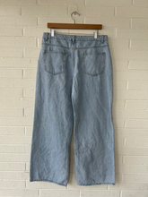 Load image into Gallery viewer, Edikted Denim Size Large
