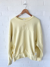 Load image into Gallery viewer, Adidas Sweatshirt Size Large
