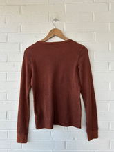 Load image into Gallery viewer, American Eagle Long Sleeve T-Shirt Size Small
