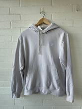 Load image into Gallery viewer, Nike Sweatshirt Size Small
