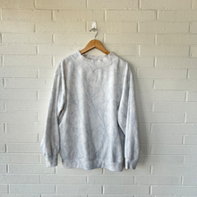 Load image into Gallery viewer, Reflex. Sweatshirt Size Medium

