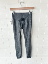Load image into Gallery viewer, Gym Shark Athletic Pants Size Small
