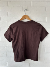 Load image into Gallery viewer, Abercrombie &amp; Fitch T-Shirt Size Extra Small
