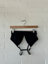 Load image into Gallery viewer, Sports Bra Size Small
