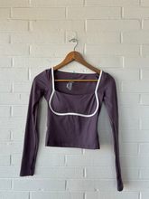 Load image into Gallery viewer, Gilley Hicks Athletic Top Size Extra Small

