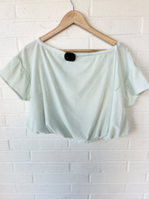 Load image into Gallery viewer, We The Free Short Sleeve Top Size Extra Small
