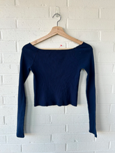 Load image into Gallery viewer, John Galt Long Sleeve Top Size Small
