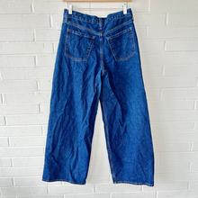 Load image into Gallery viewer, Old Navy Denim Size 3/4 (27)
