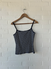 Load image into Gallery viewer, Edikted Tank Top Size Medium
