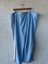 Load image into Gallery viewer, Wild Fable Athletic Pants Size 4XL
