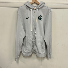 Load image into Gallery viewer, Nike Sweatshirt Size Extra Large
