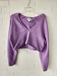 Bdg Sweater Size Medium
