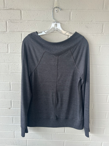 Apana Athletic Top Size Medium