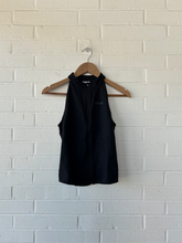 Load image into Gallery viewer, Gym Shark Athletic Top Size Extra Small
