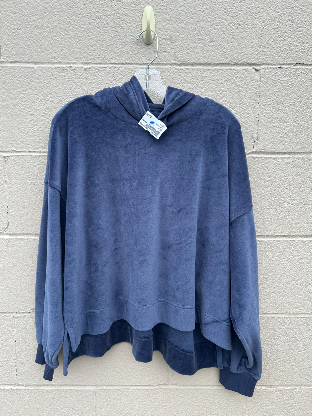 Aerie Sweatshirt Size Medium