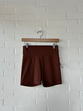 Load image into Gallery viewer, Tna Athletic Shorts Size Medium
