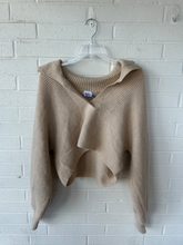 Load image into Gallery viewer, Princess Polly Sweater Size Extra Small
