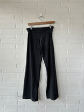 Load image into Gallery viewer, John Galt Pants Size Small
