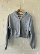 Load image into Gallery viewer, Tna Sweatshirt Size Extra Small
