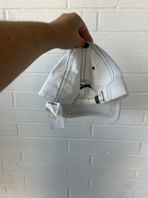 Load image into Gallery viewer, Hat
