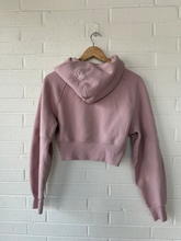Load image into Gallery viewer, Lulu Lemon Sweatshirt Size Extra Small
