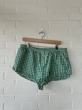Load image into Gallery viewer, Anthropologie Shorts Size Large

