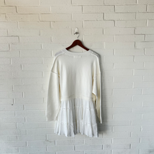 Load image into Gallery viewer, Altar'd State Sweater Size Large
