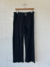 Load image into Gallery viewer, Tna Pants Size Medium
