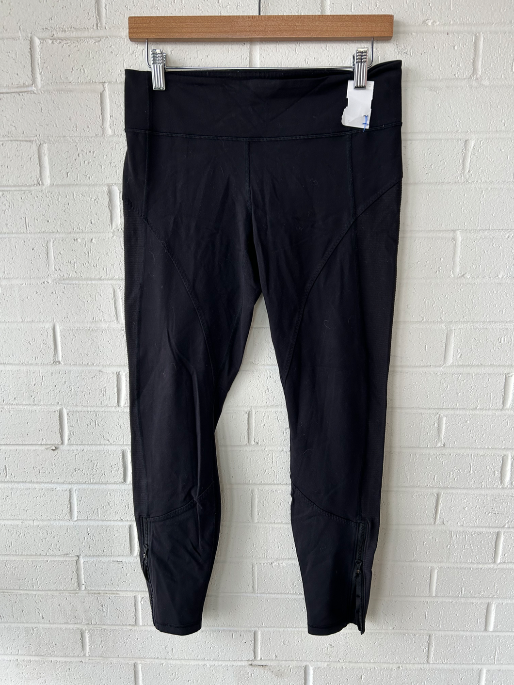 Lulu Lemon Athletic Pants Size Medium