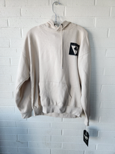 Load image into Gallery viewer, Sweatshirt Size Large
