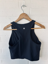 Load image into Gallery viewer, Lulu Lemon Athletic Top Size Medium
