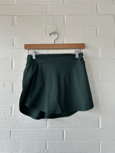 Load image into Gallery viewer, Gilley Hicks Athletic Shorts Size Small
